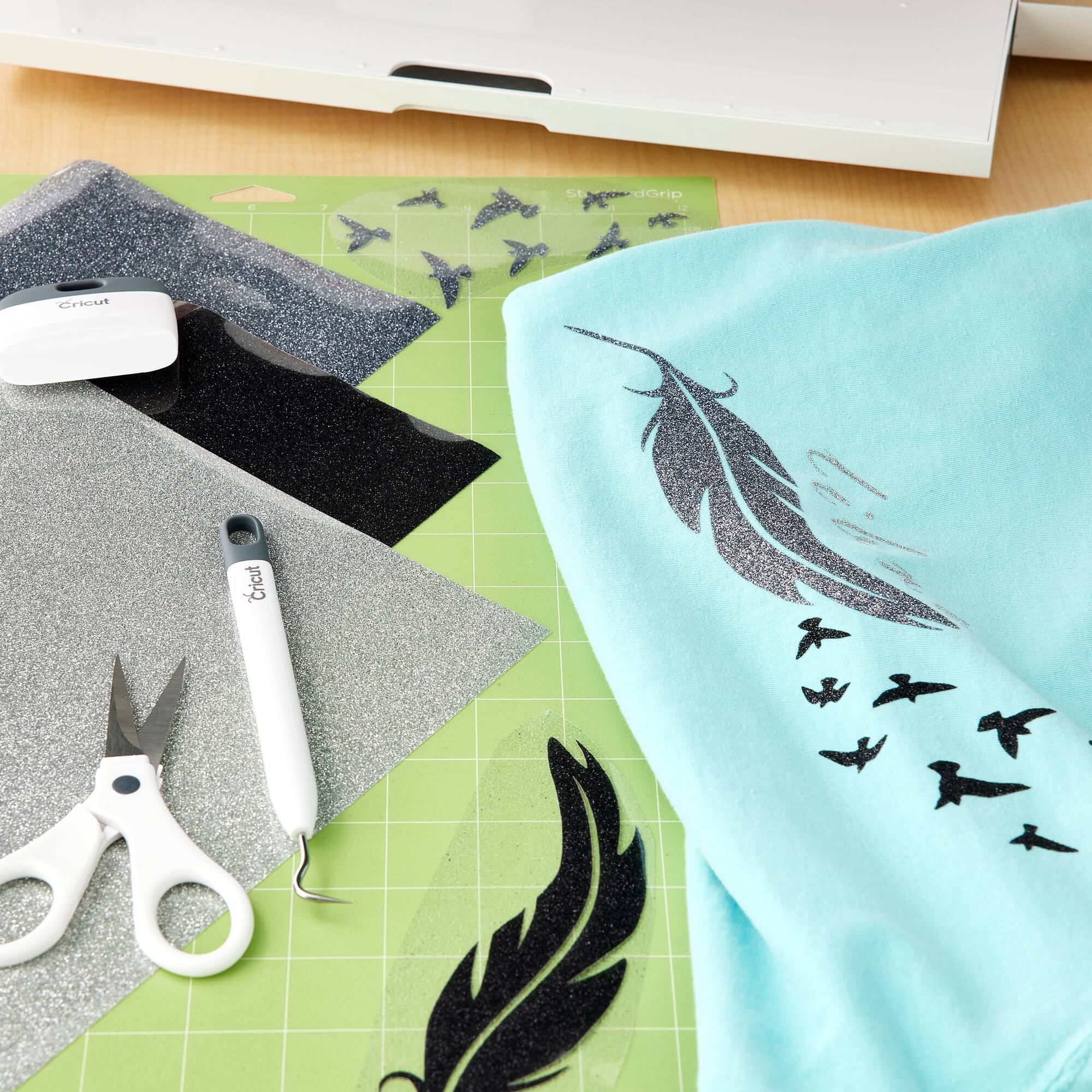 Cricut® Glitter Iron On™ Tuxedo Sampler